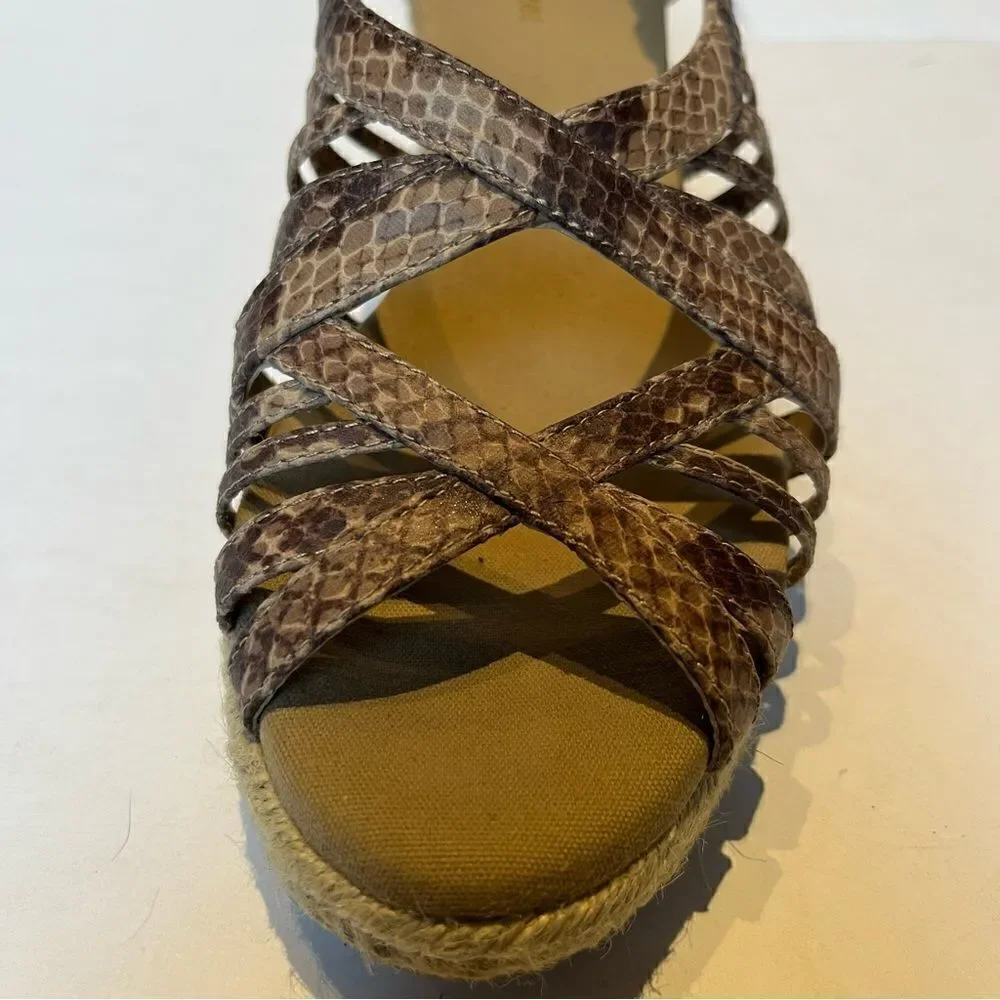 Women's Naturalizer Espadrille Tan Snake Print Size 10M Wedge
